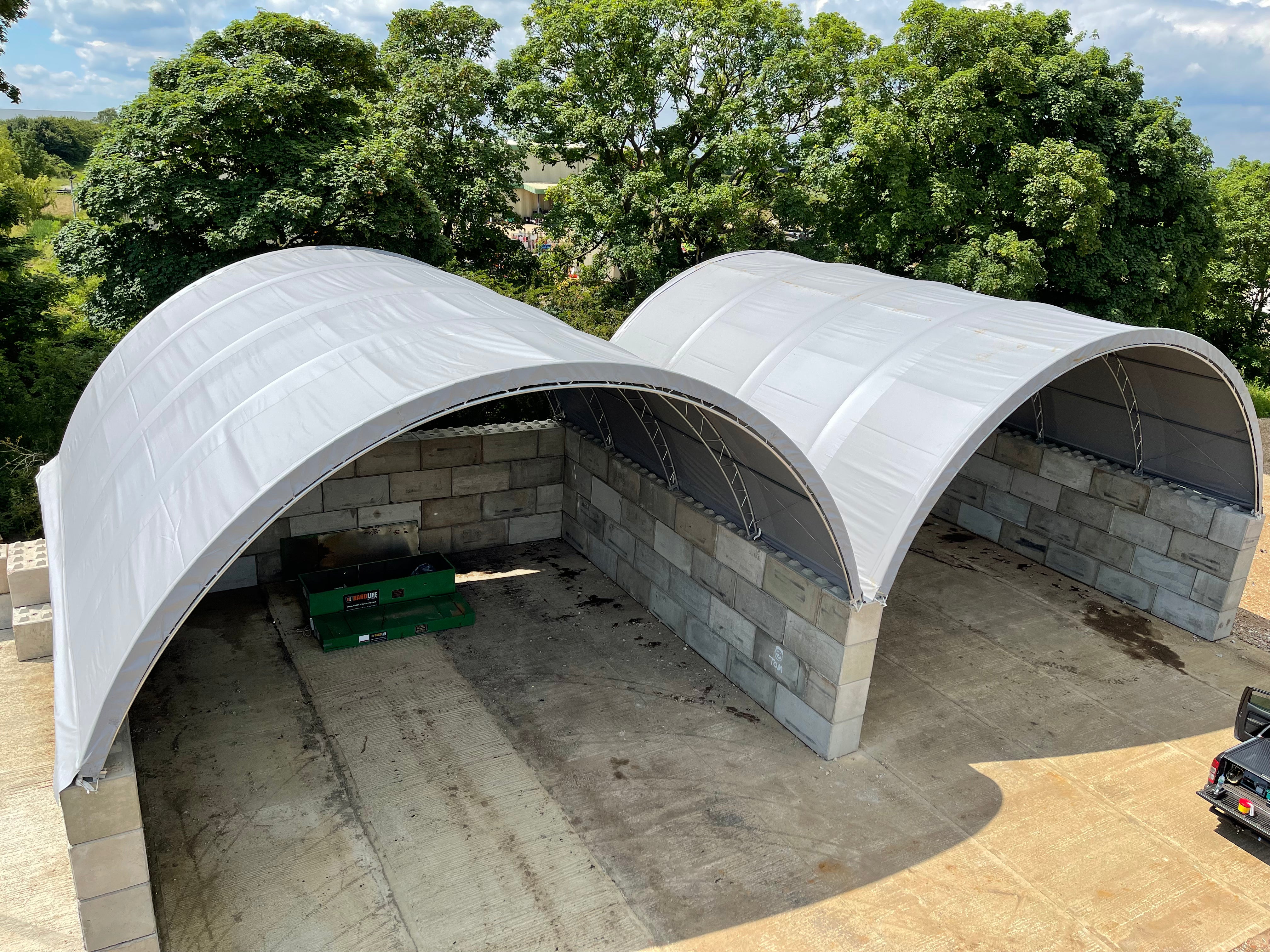 12m x 12m Corturi pe containere cu schelet dublu